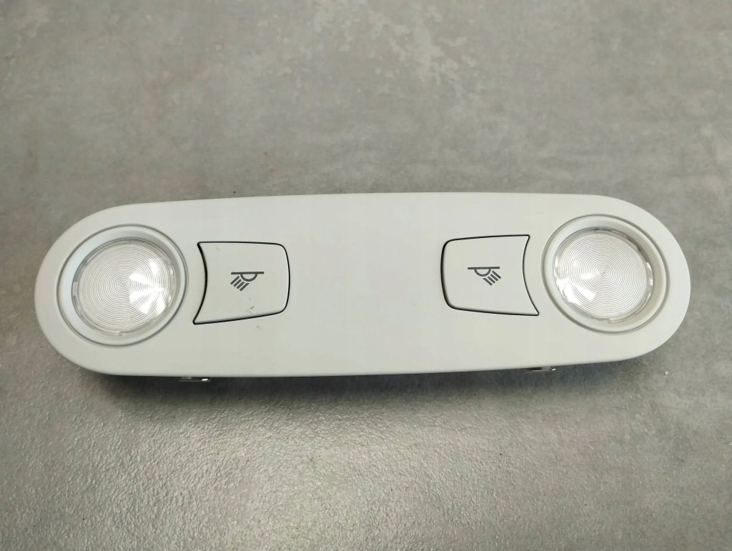 фото №1, Audi a5 sportback 8ta лампа салона 8t0947111be