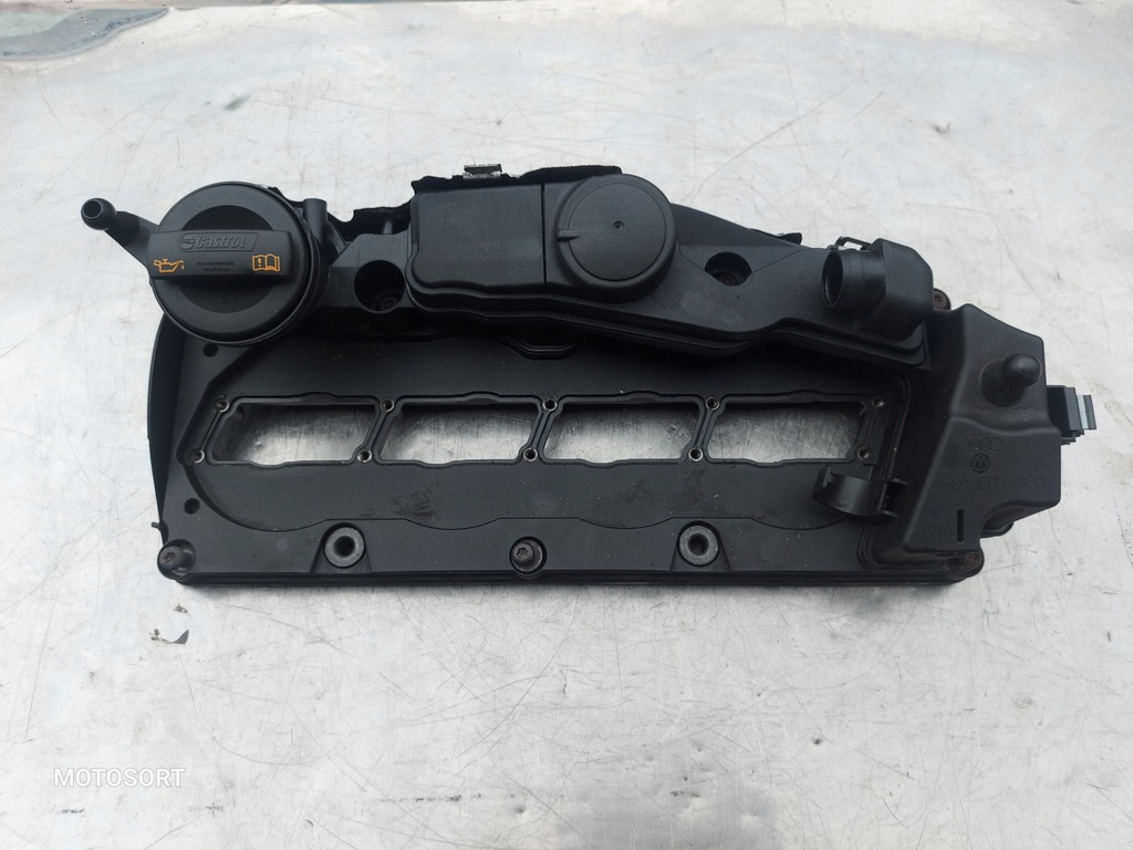 фото №1, Кришка клапанів vw audi 2.0 03l103469