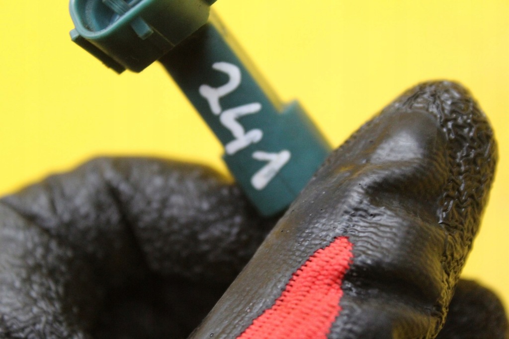 фото №8, Форсунка інжектор 297500-0460 mazda 2 1.3 b zj