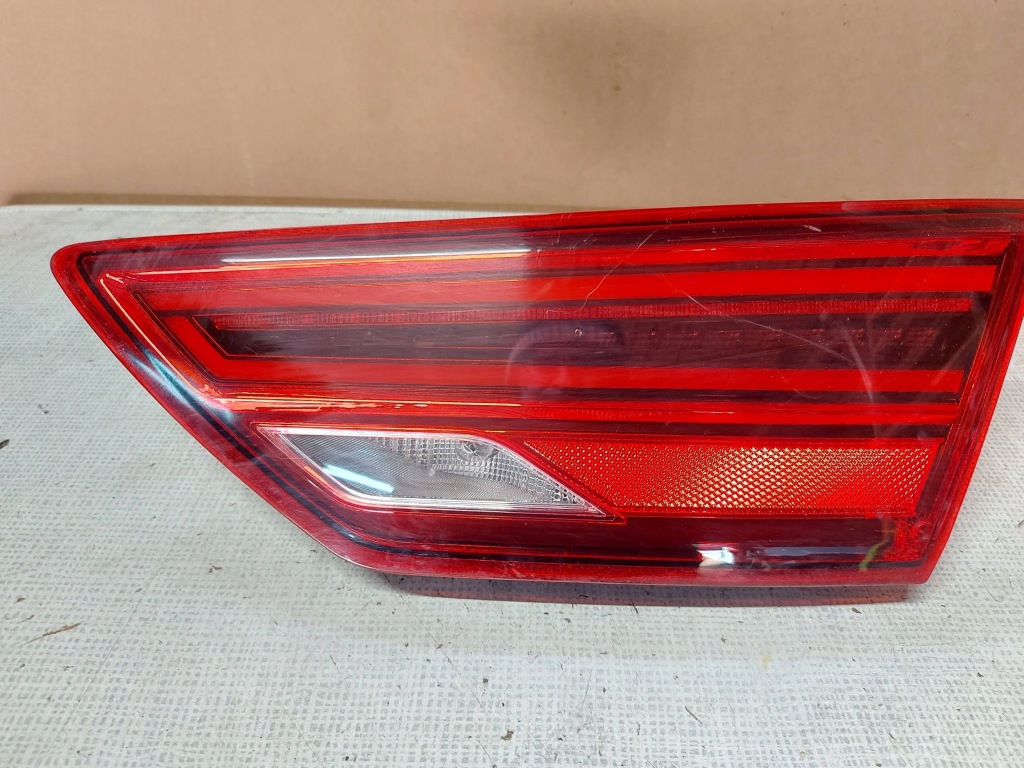 фото №1, Seat leon iii 5f лампа правый задняя w крышка 5f9945308h