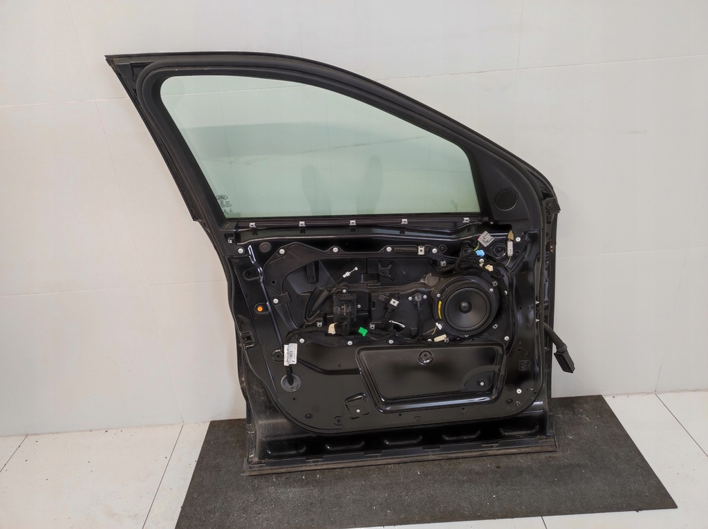 фото №8, Дверь левая перед land rover discovery sport l550 v 5