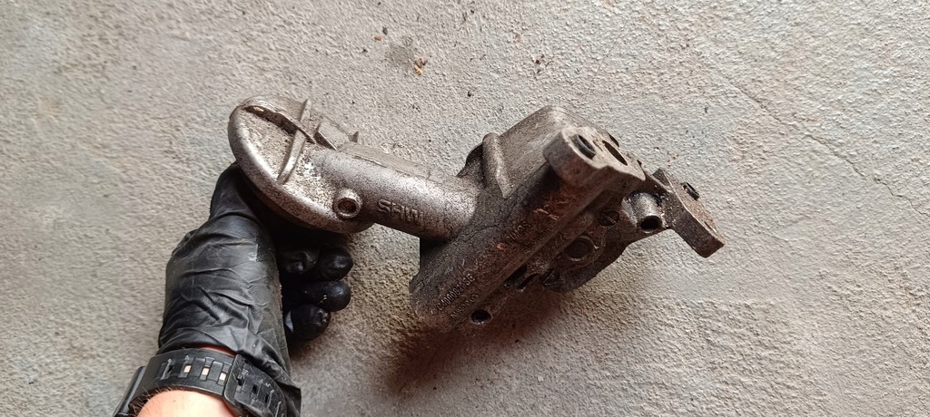 фото №2, A5 8t насос масла 3.0 tdi a4 b8 059115105aj