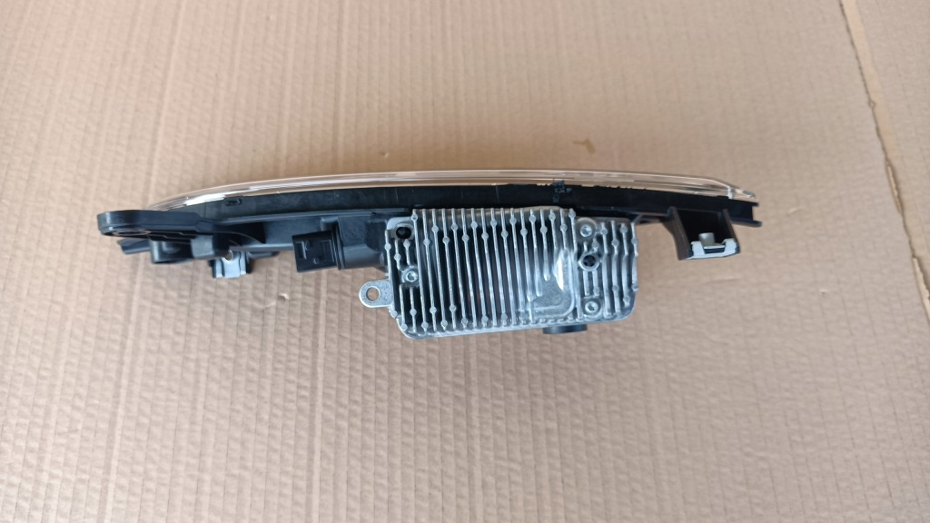 Фара протитуманна фара капот лівий правий led scania s r нове оригінал оригінальний номер Зі Шроту