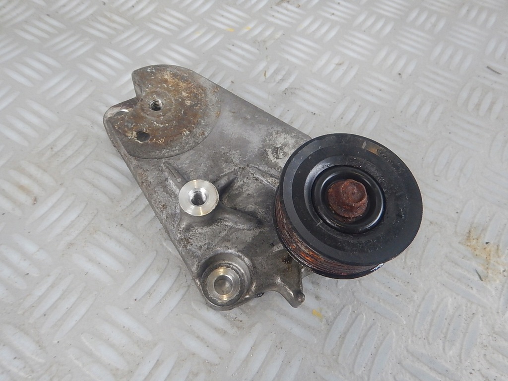 фото №1, Infiniti fx qx fx37 qx70s 3.7 кронштейн ролик ремень