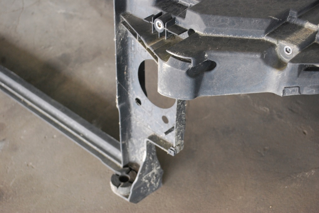 фото №13, Pas передній підсилювач audi a8 d3 4.2 bfm lubelsk