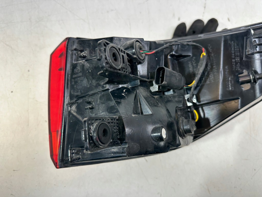 фото №12, Лампа левая задняя mg zs europa zs11mce