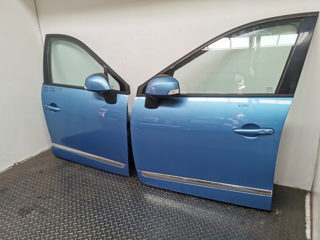 фото №4, Двері лівий i правий перед renault grand scenic iii lift terpb