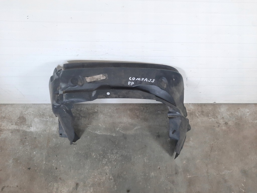 Купить Подкрылок правый перед правое передние jeep compass 2011-2013