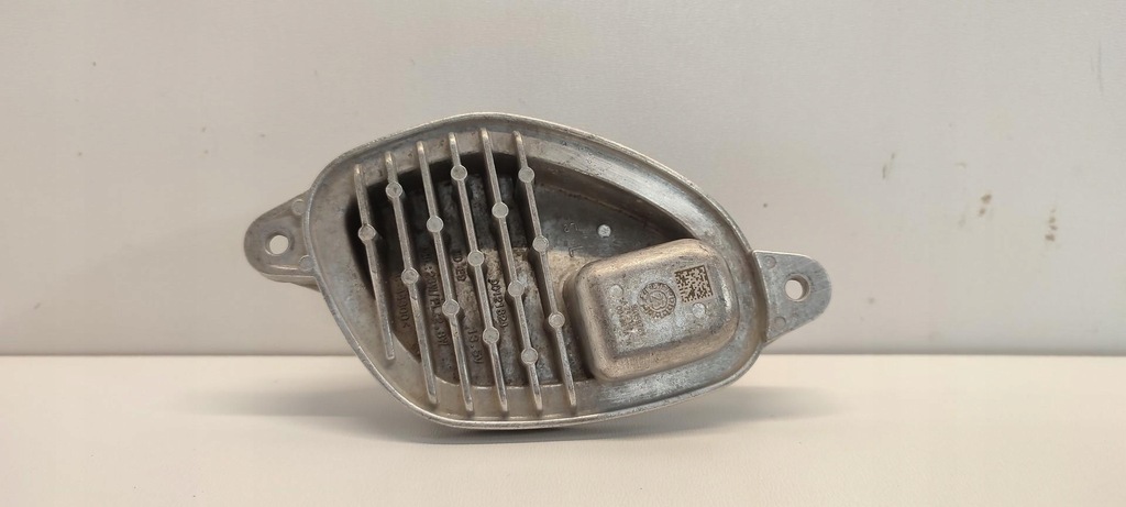 фото №1, Bmw f44 218i модуль led jeż 90121824