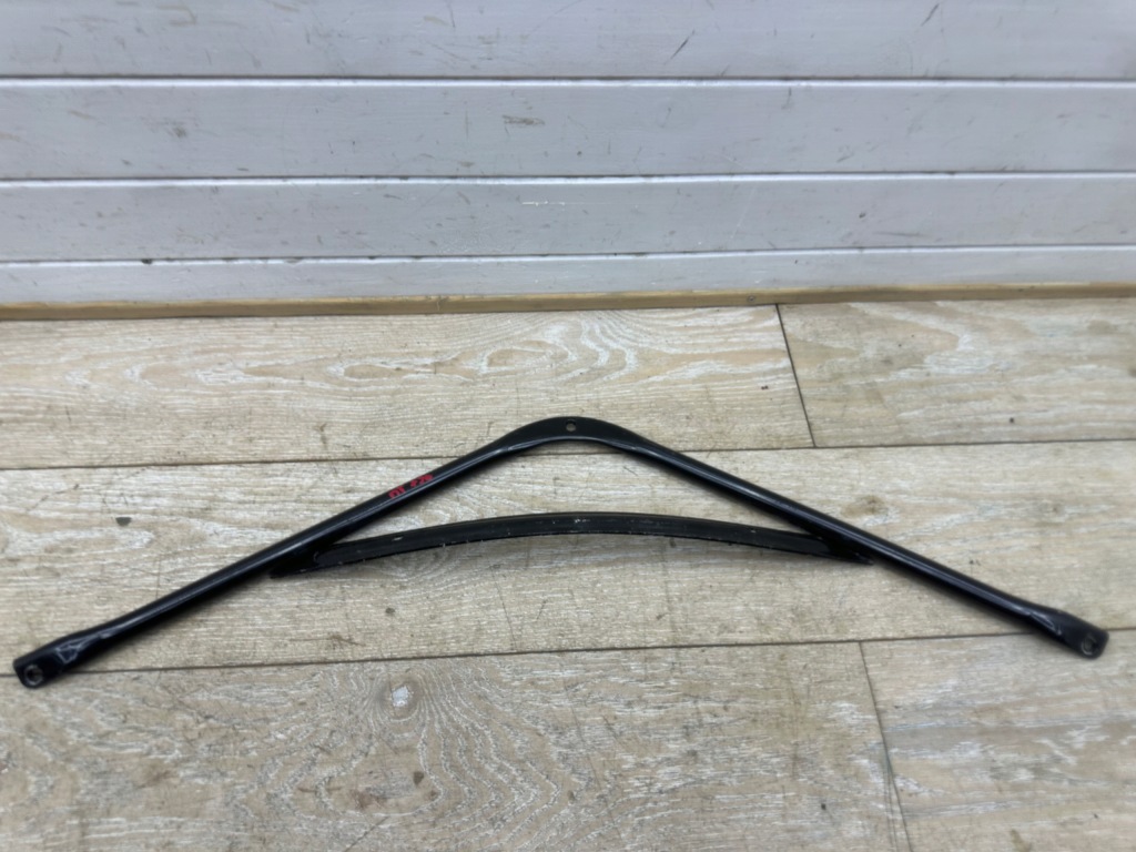 фото №1, Кронштейн v bmw 1 f40 2 f44