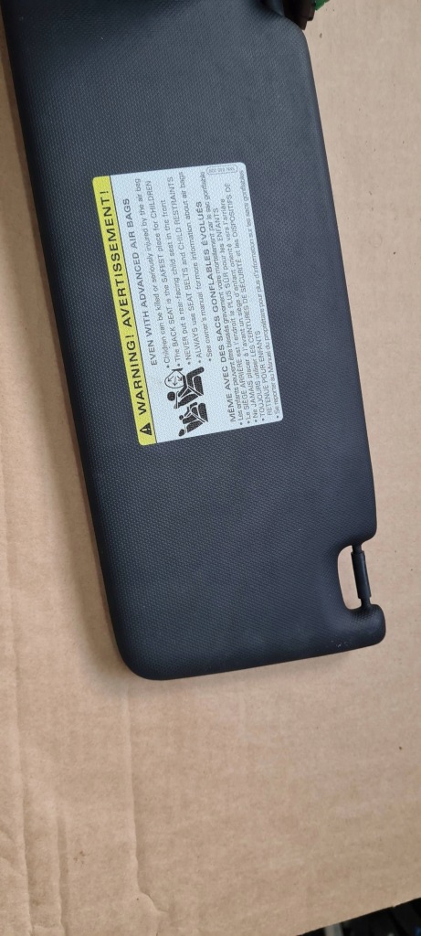 Q3 83a накладка сонцезахисна козирок права правий перед sline 83a857552f Київ