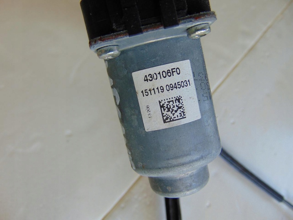 фото №2, Підйомник скло лівий перед 6 pin renault megane iv