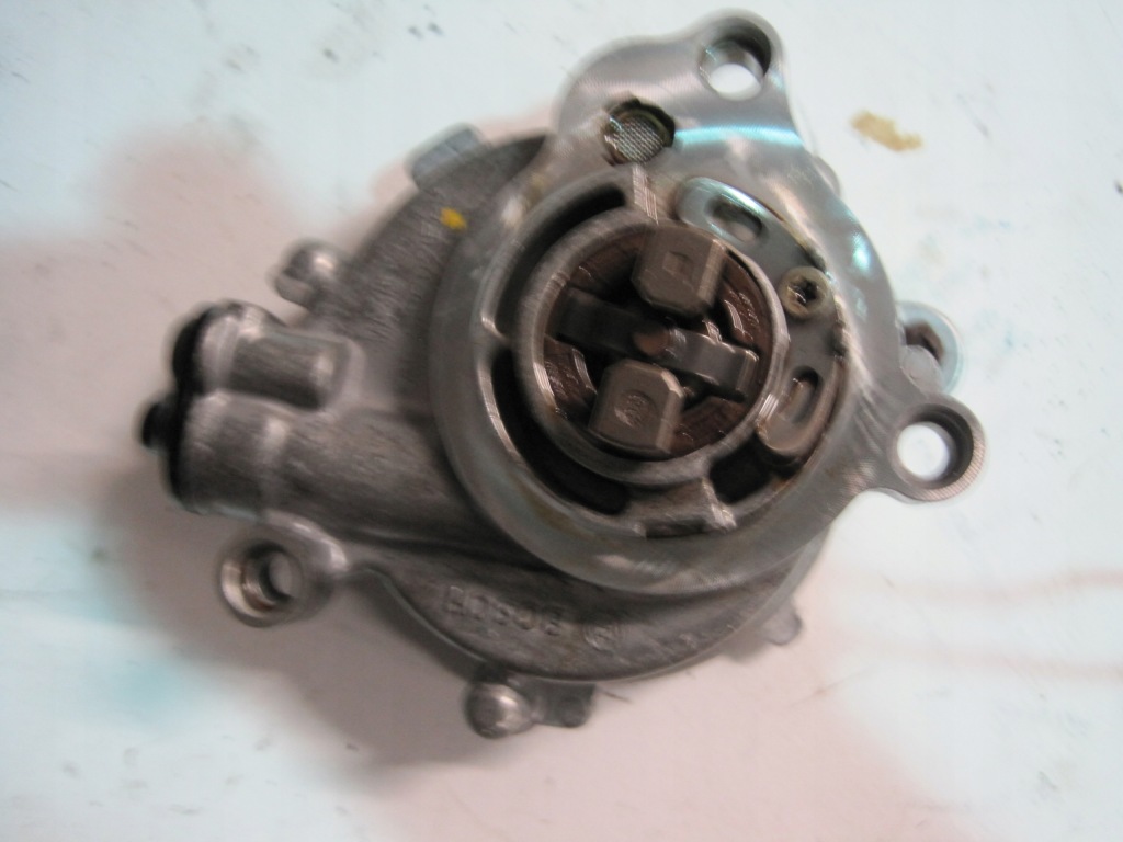 фото №1, Вакуум вакуум насос opel mokka 1,2thp 9837539080