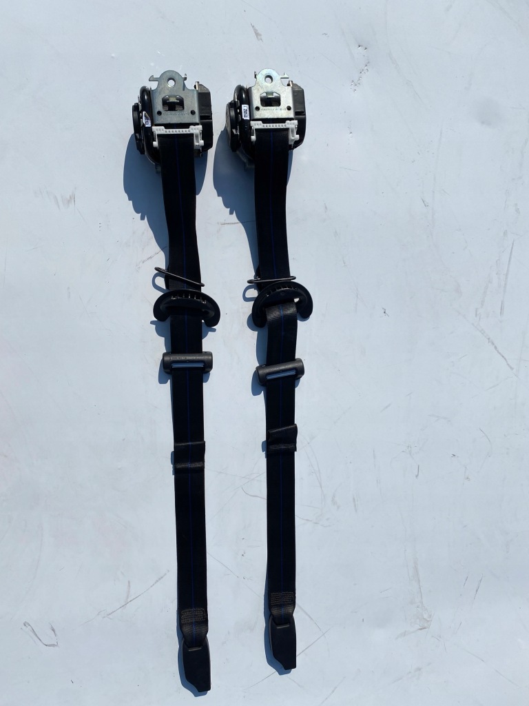 Ремень ремни renault megane rs iv безопасности левое  или правый  перед передний с Разборки