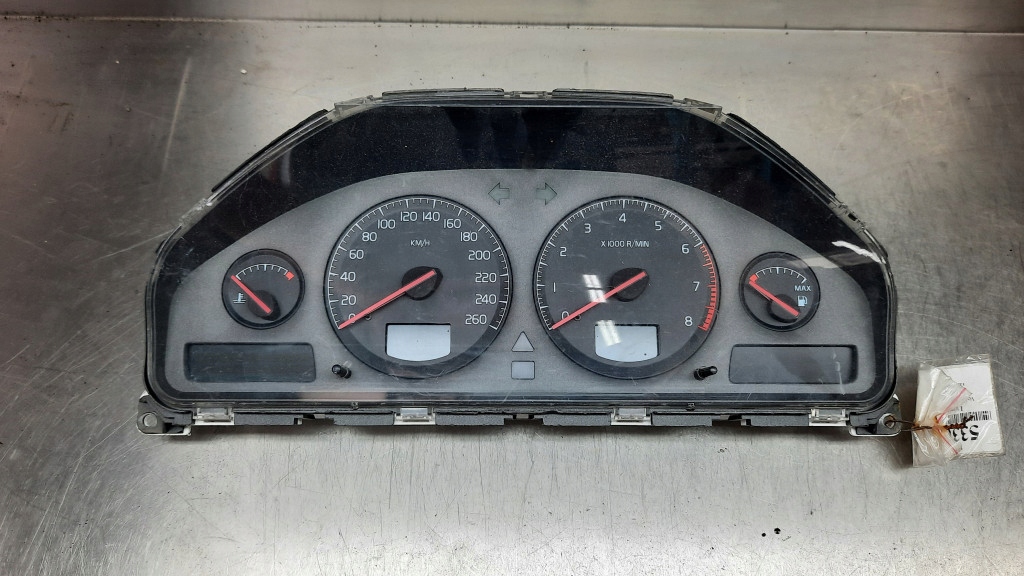 фото №1, Счетчик volvo s60 v70 ii 2.4b 9499668
