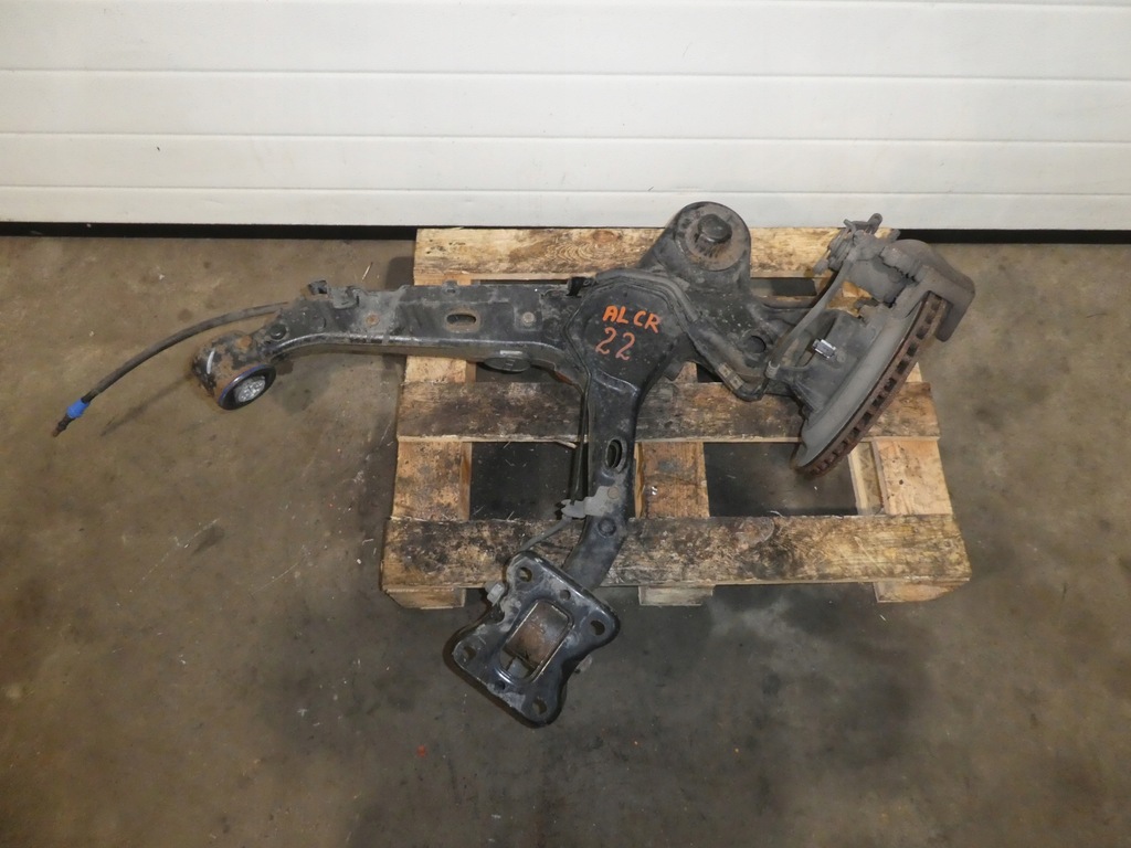 фото №1, Рычаг задний citroen jumpy peugeot expert toyota proace