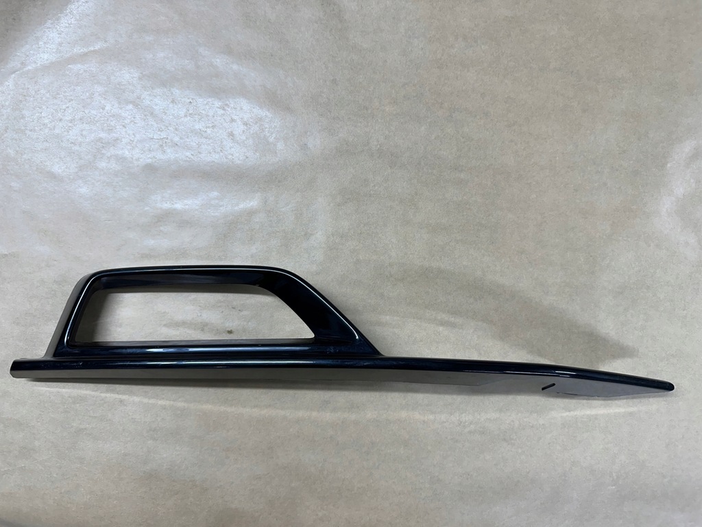 фото №1, Audi a5 s5 молдинг рамка решётка правая 8t0807682p