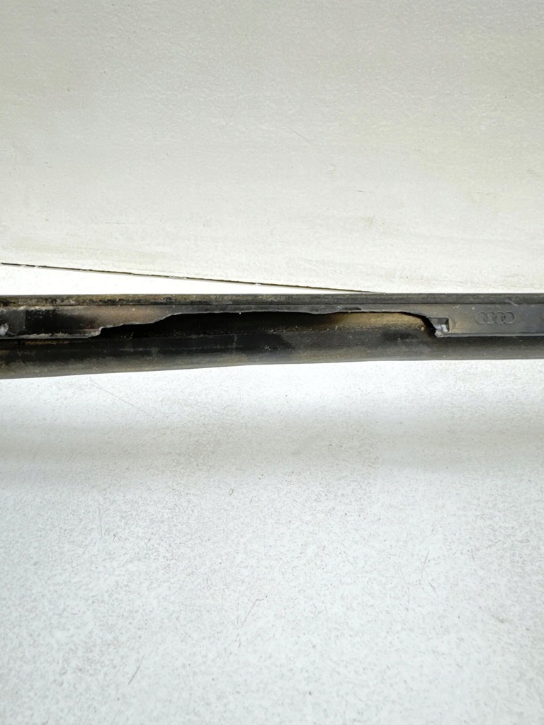 фото №8, Audi q5 sq5 2015 молдинг скло лобове / передньої