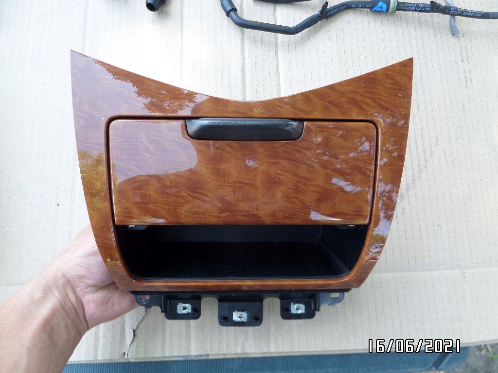 фото №1, Бардачок полка pod радио honda accord vii