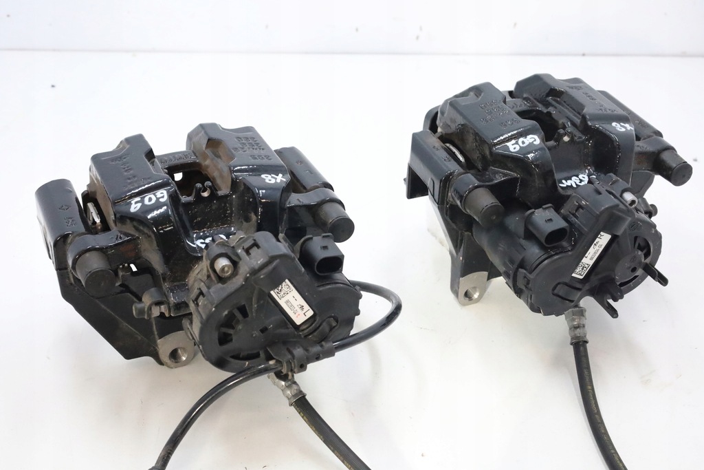 фото №12, Суппорты диск тормозные колодки тормоза m-pakiet bmw xm g09 1387km