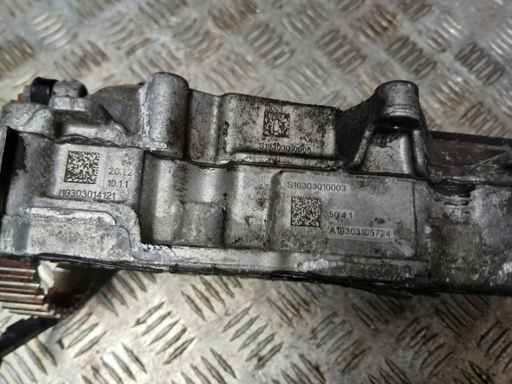 Citroen berlingo iv partner крышка клапанов валы 1.5 b-hdi 9812647280 19- в Украине