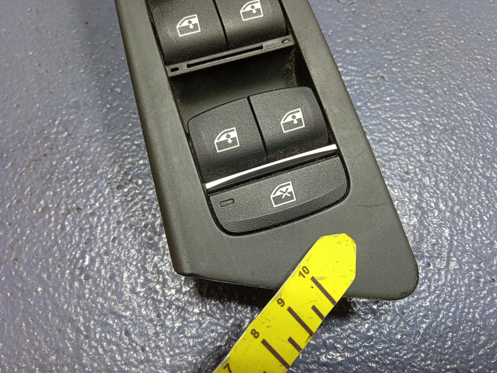 фото №7, Bmw 5 g30 g31 панель перемикач вікон дзеркал 6832719