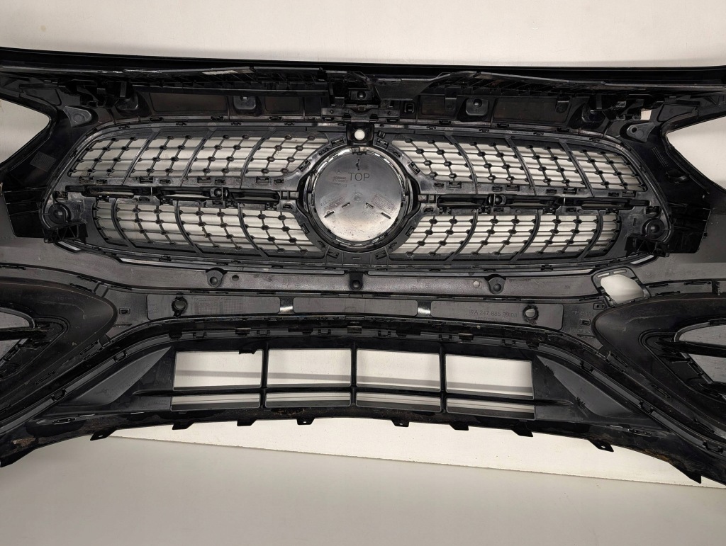 Бампер перед mercedes gla h247 рестайлинг  amg 2023- Оригинал