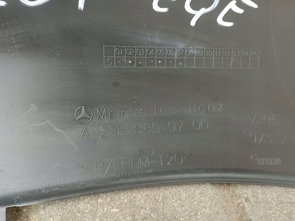 фото №16, Mercedes eqe a295 w295 295 бампер перед передний спойлер