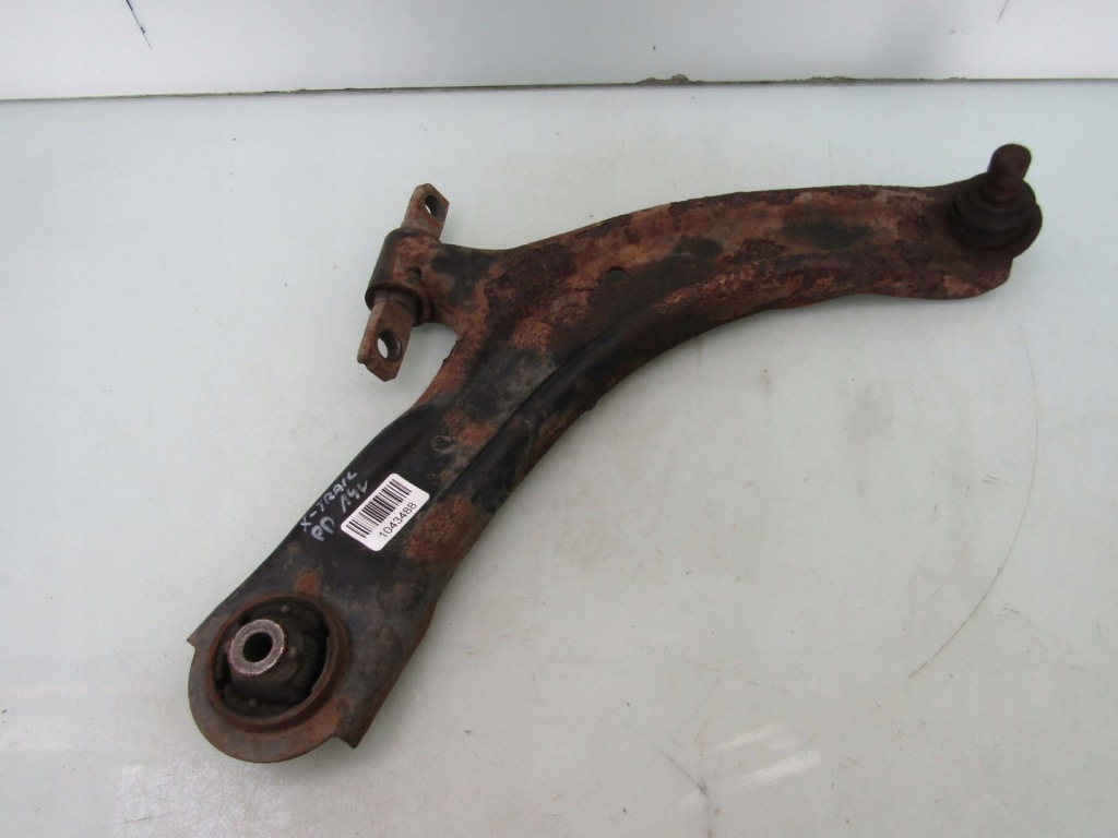 фото №1, X-trail t31 2.0 dci 14r рычаг правый перед передний