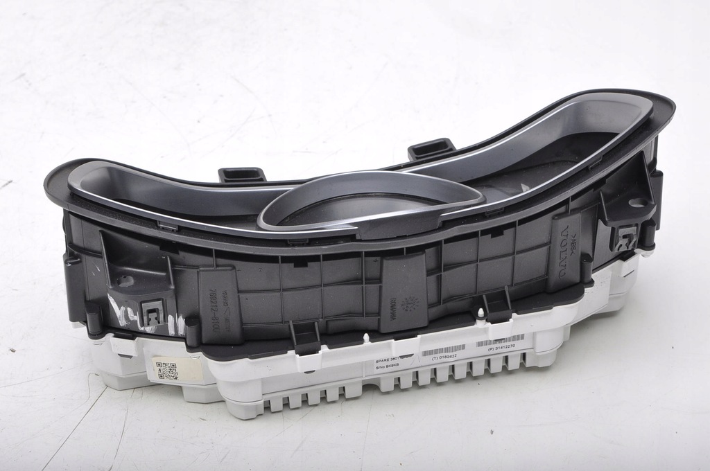 фото №6, Volvo v40 ii 2.0 d3 счетчик приборы 31412270