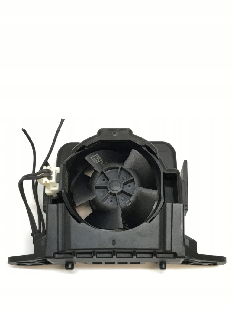 фото №1, Mercedes b w247 вентилятор лампи перед 211.824-00 db