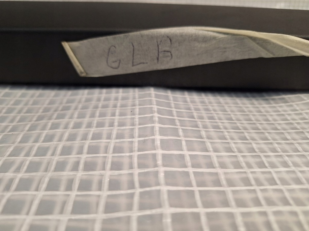 фото №5, Шторка багажника mercedes glb 247 x247 2019- orginal демонтированный super состояние