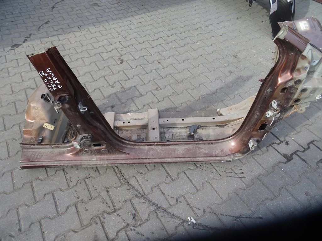 фото №1, Renault clio iv hb поріг блок двигуна правий tecnf