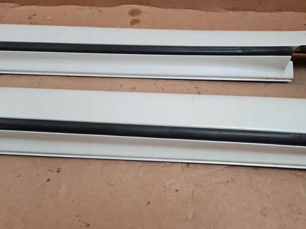 2007 lexus gs 300 350 430 450h накладка поріг 7585230220 в Україні