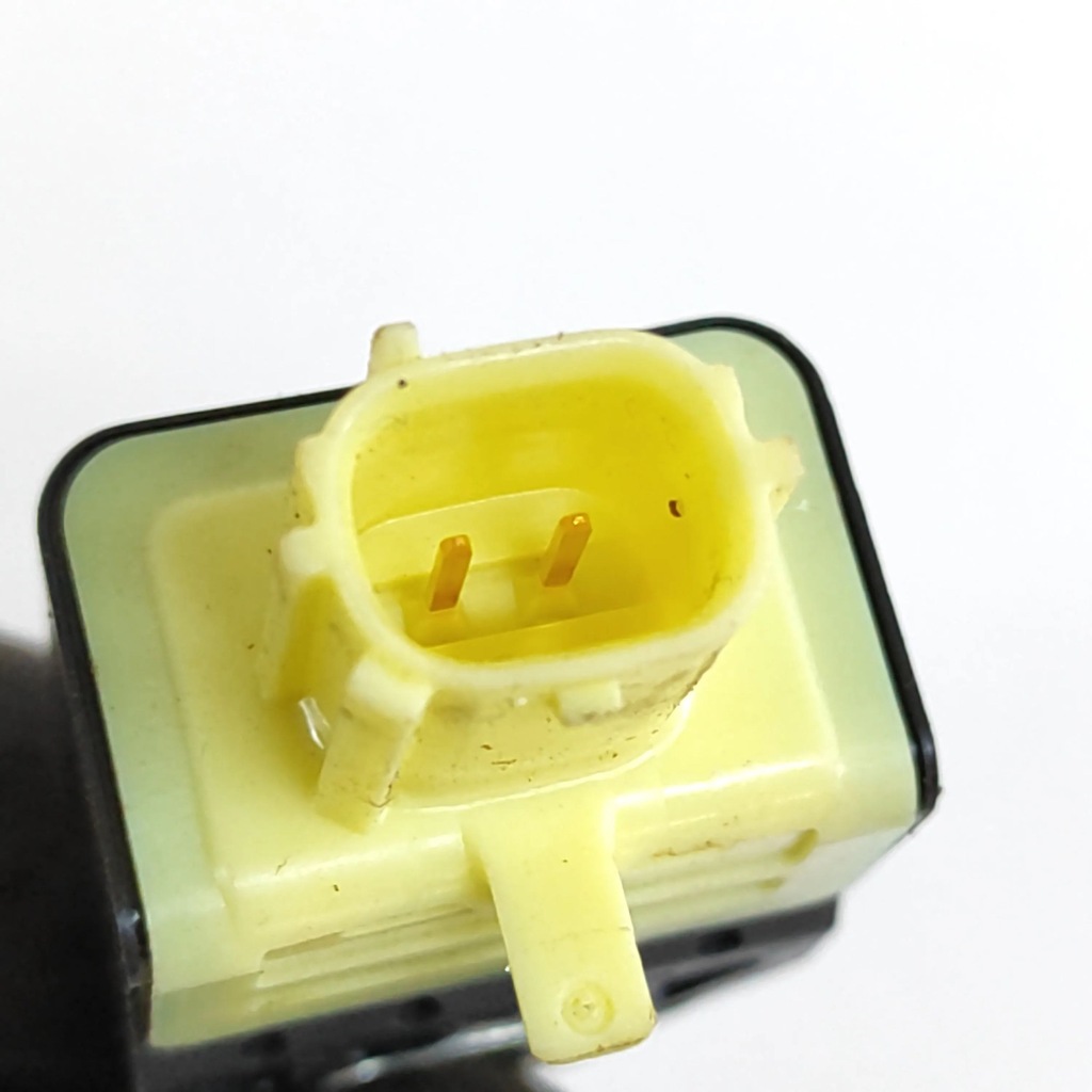 фото №5, Toyota land cruiser bj70 2017 задняя сторона правая датчик удара подушка безопасности