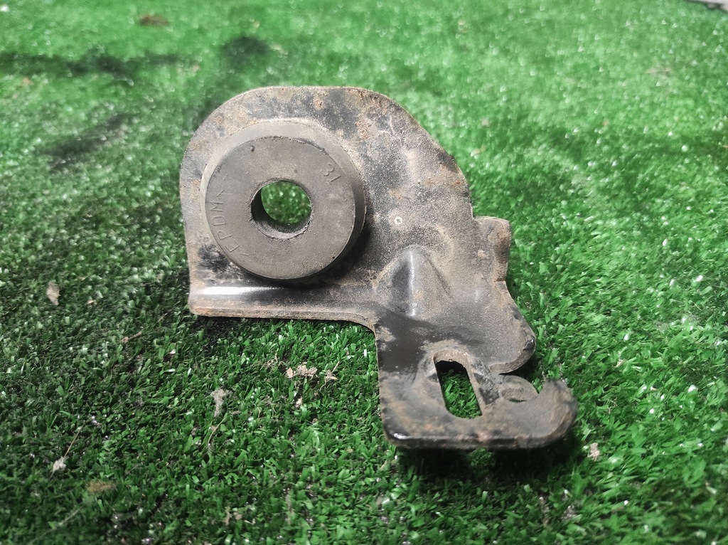 фото №1, Chevrolet volt кронштейн радіатора