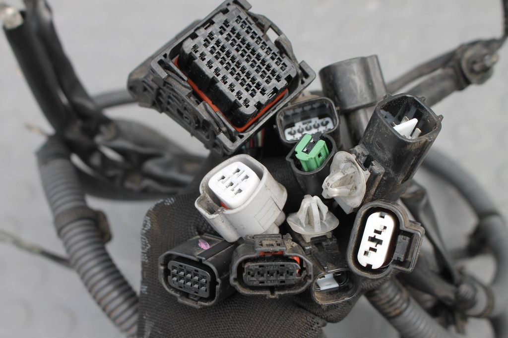 фото №8, Коробка запобіжників ліва велика + джгут mitsubishi eclipse cross 1.5 t