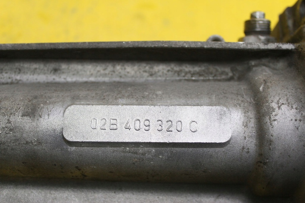 фото №8, Підпора піввісь vw t4 2.4 d crn 02b409320c