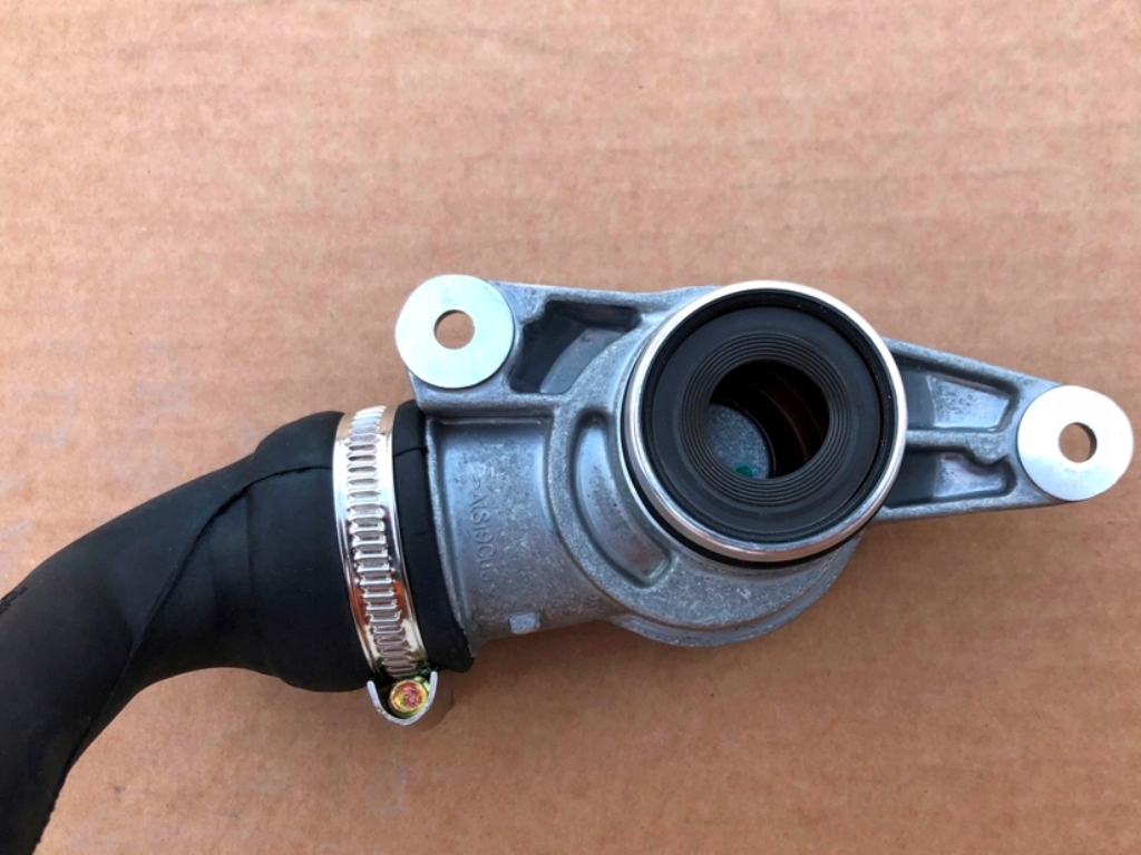 фото №11, Шланг труба вентиляція картера om642 6420102391 do e w212 gl x164 m w164 r w251