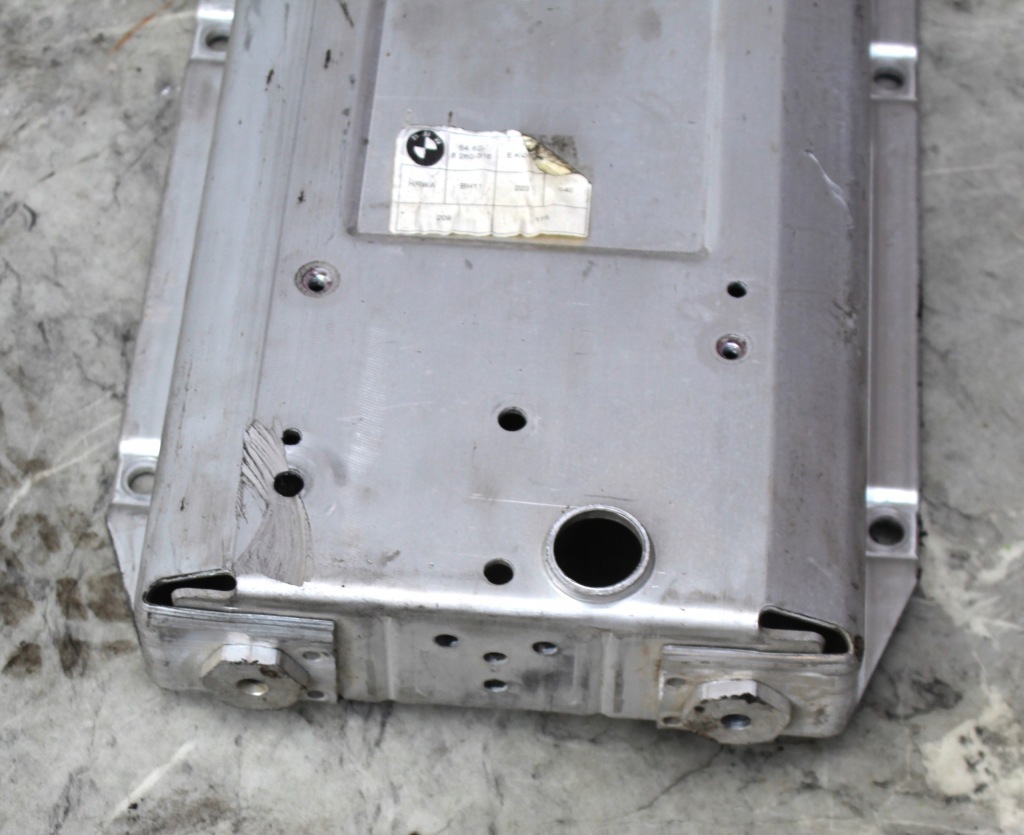 фото №12, Подголовник пиротехнический bmw e46 cabrio левый правый