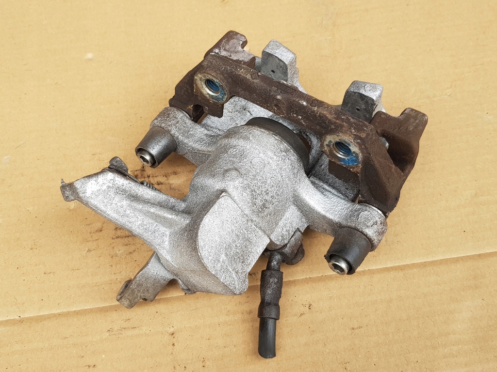 фото №11, Супорт гальмівний + скоба лівий задня / opel vectra c signum / перевірений