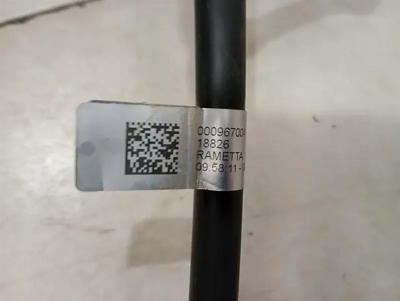 фото №5, Шланг топливный ferrari purosangue f175 887231 шланг топливный