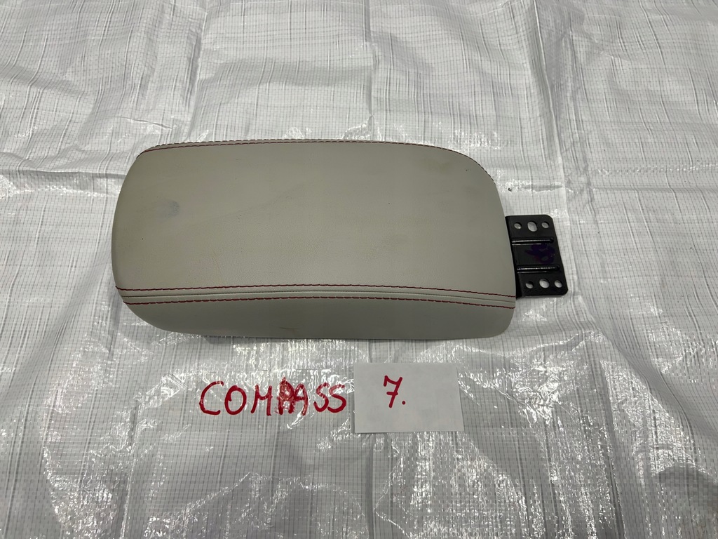 фото №1, Jeep compass ii подлокотник