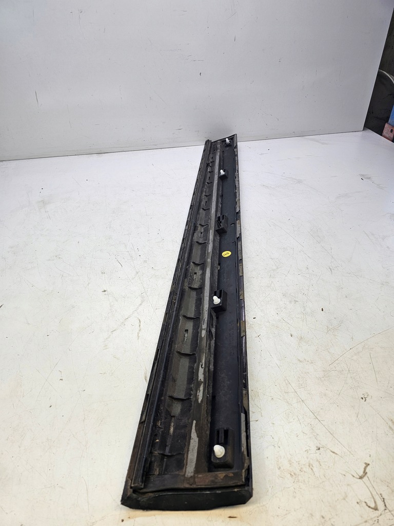 фото №5, Молдинг дверь правый перед audi q5 8r 8r0853960e ly9b