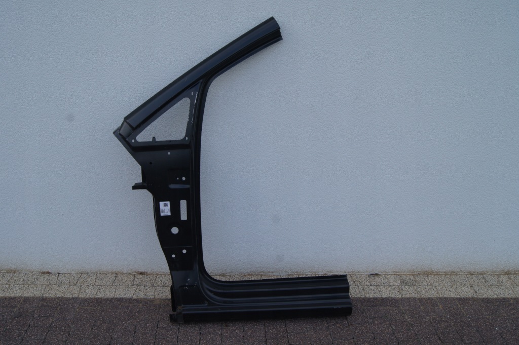 фото №1, Блок двигателя vw caddy 2k5 левый порог 2k5809835