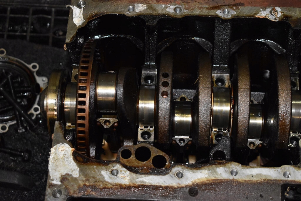 Блок низ  двигателя wał bfb audi a4 b6 1.8 t 163km 00-05 Киев