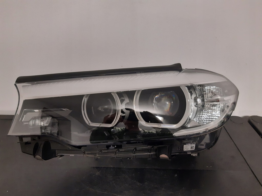 фото №1, Bmw 5 g30 g31 full led левая 7439187-04
