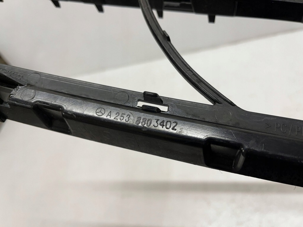 фото №12, Mercedes glc x253 w253 lift 2019 решётка радиатора решётка радиатора a2538803402 org wys 24h fv