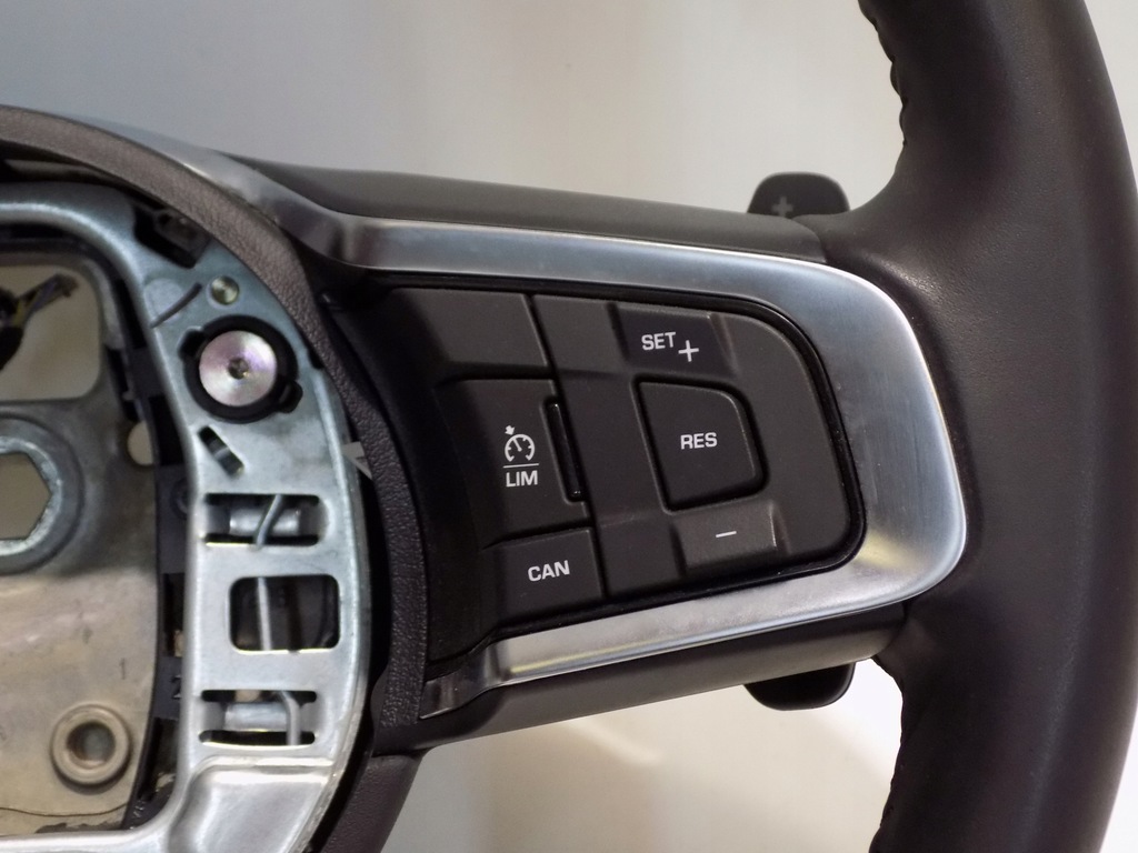 фото №4, Jaguar e-pace повітропровід пелюстки перемикання шкіра r-dynamic