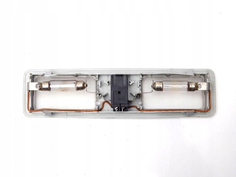 фото №5, R/21 bmw 5 7 лампа освещение салона p/l /14